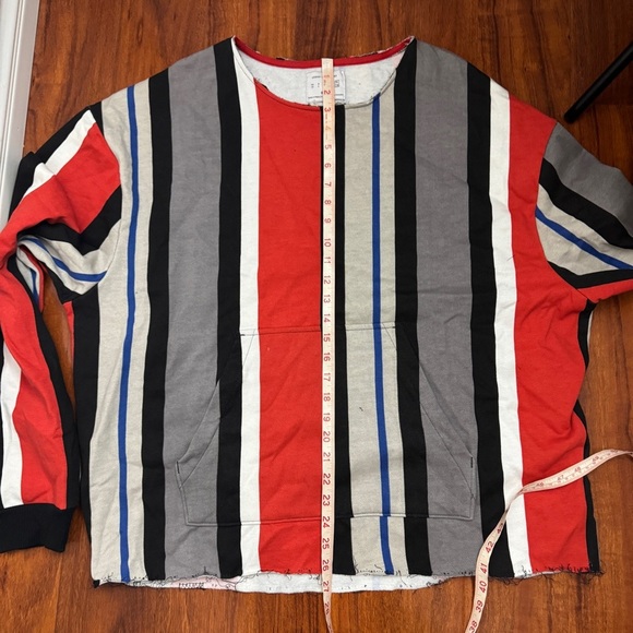 Urban Outfitters Vintage Stripped Sweatshirt Size XL - Picture 6 of 7